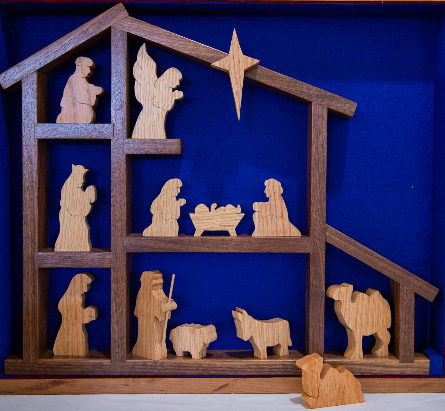 Shepherds, Kings and Christmas Things, 12.9